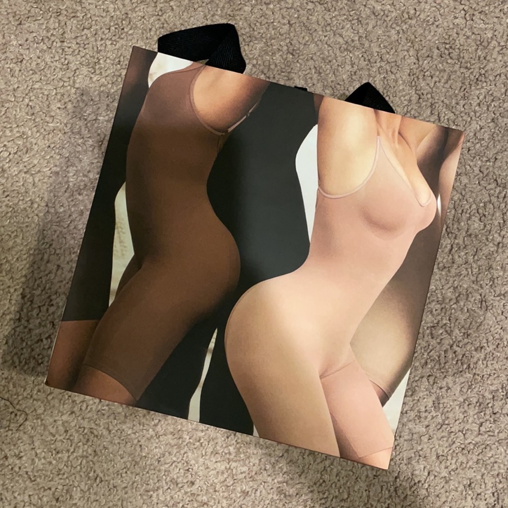 Skims Gift Bag Small